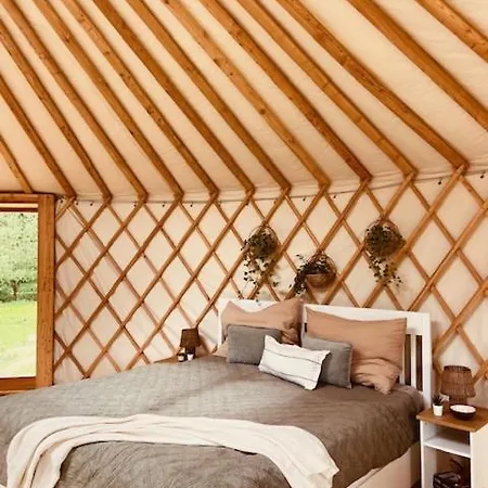 Glamping Nad Meandry V Jurtě Luxusní stan Chyňava