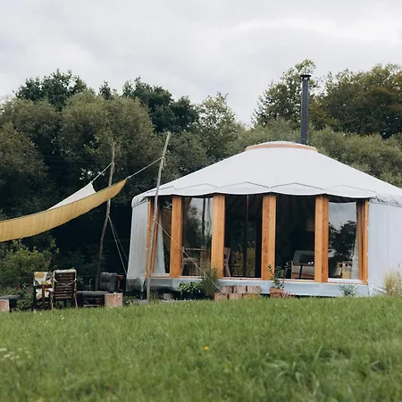Luxury tent Glamping Nad Meandry V Jurte