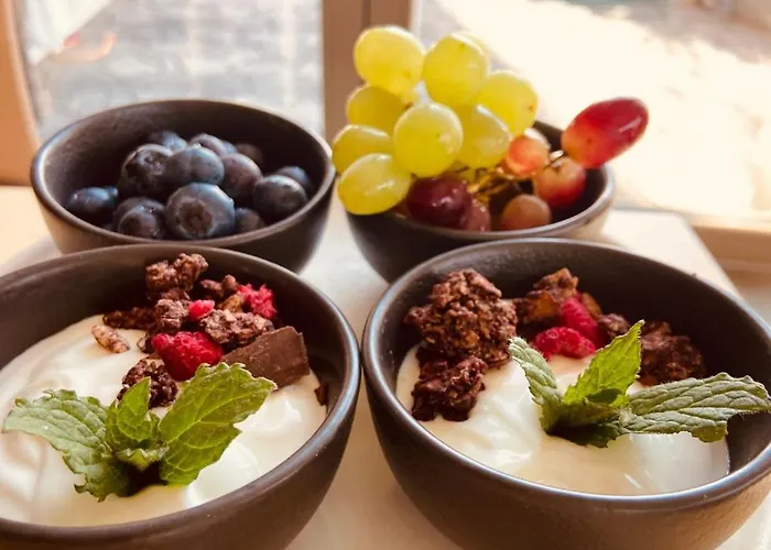 Glamping Nad Meandry V Jurte * Chyňava